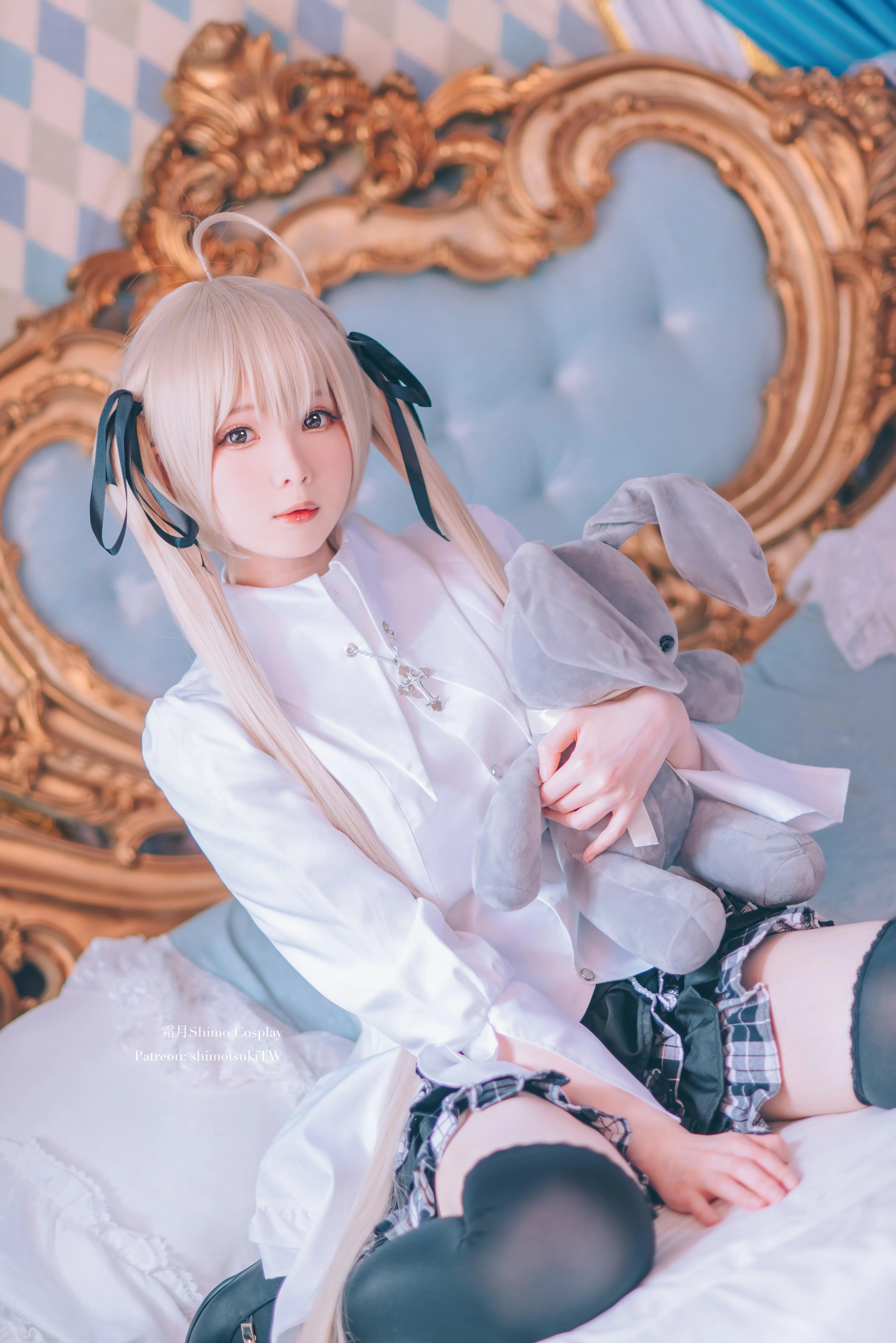 霜月小姐姐Cosplay美图欣赏，好看到没朋友！-图集侠