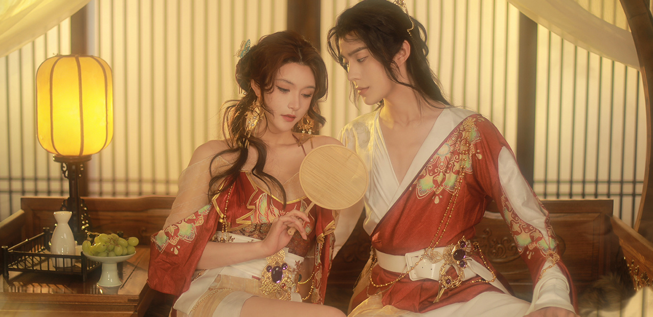 00后服装专业小姐姐 COSPLAY兔子精 画面太美了！-图集侠