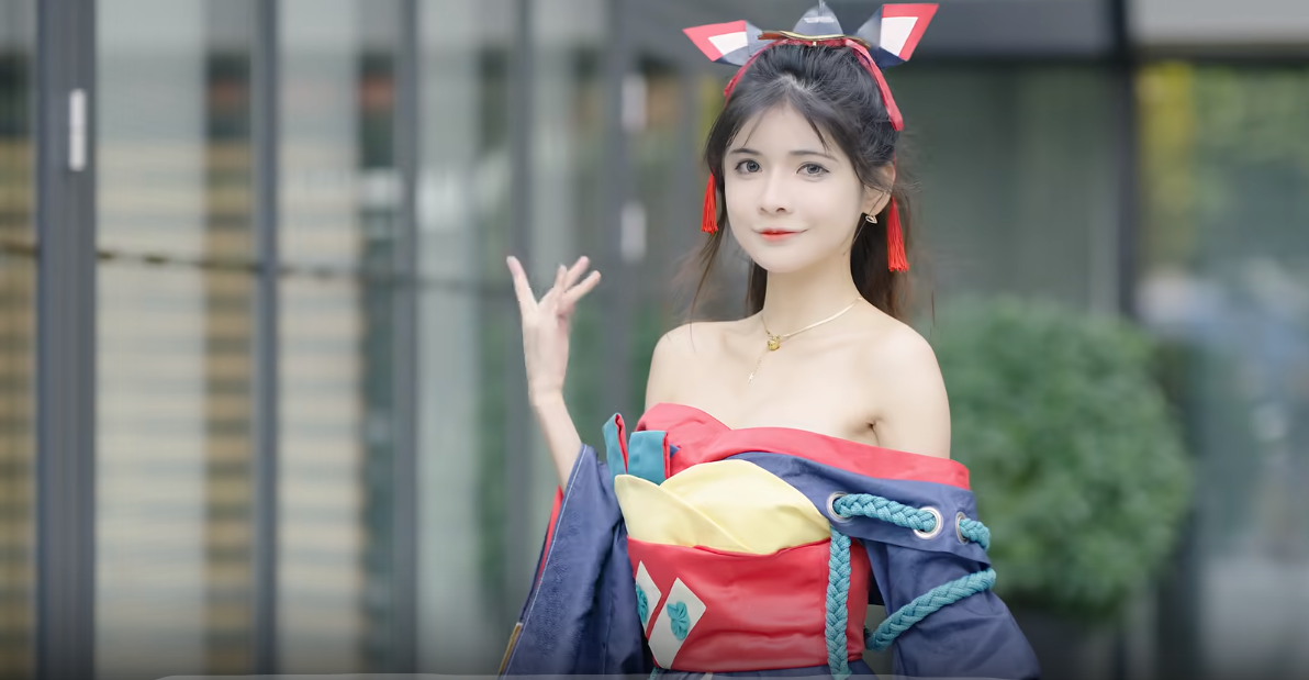 百万粉丝的“狗头萝莉”晒穿搭视频却被喷“茶艺大师”-图集侠