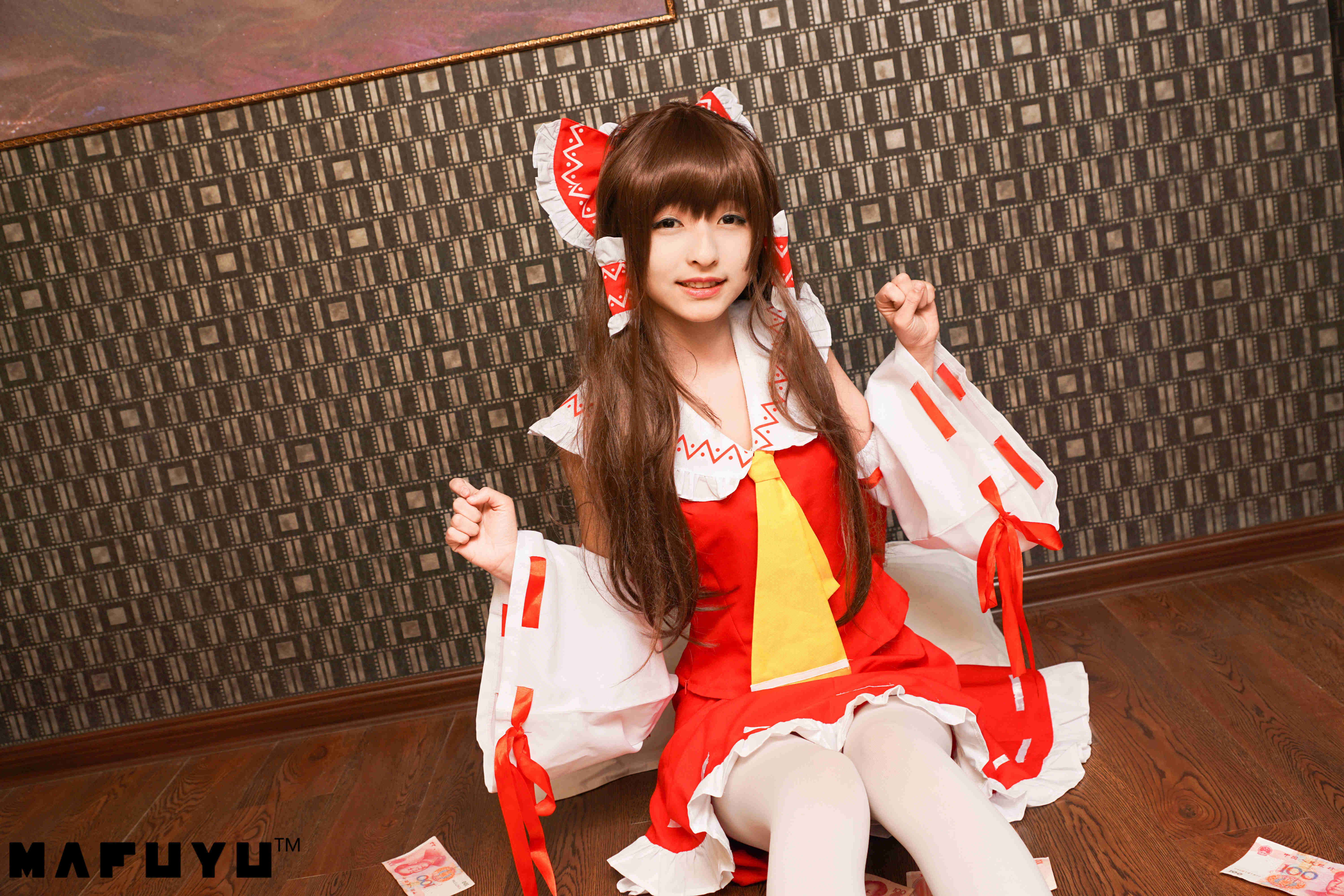 皇宫里的灵梦少女COS图分享（CN：神楽坂真冬）-图集侠