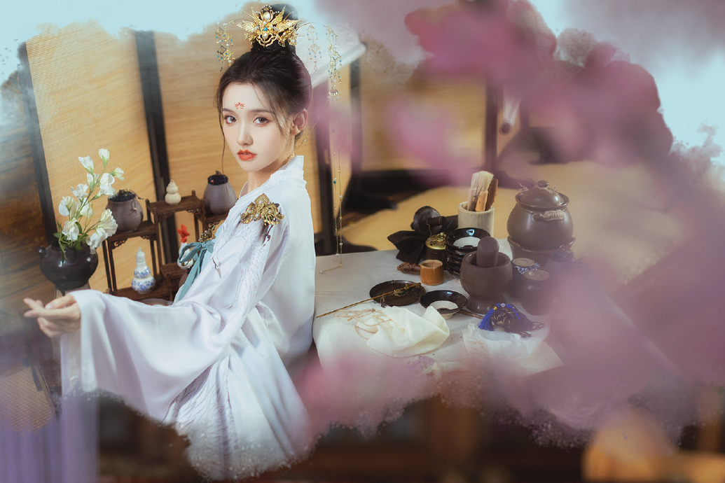 00后服装专业小姐姐 COSPLAY兔子精 画面太美了！-图集侠