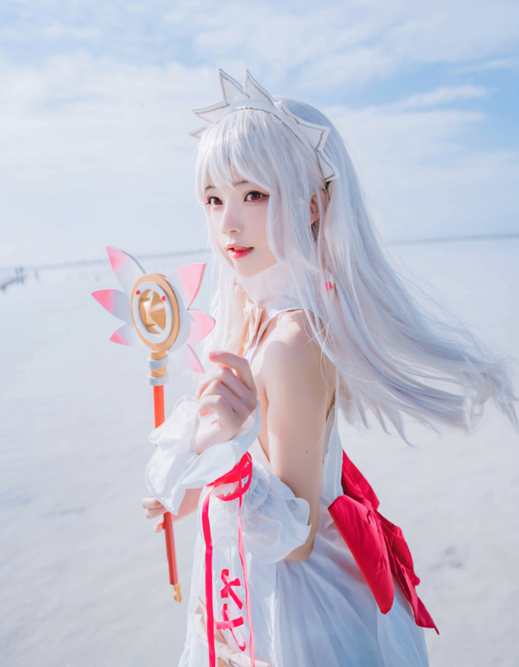 《魔法少女伊莉雅》伊莉雅COS真人图（cn:桜桃喵）-图集侠