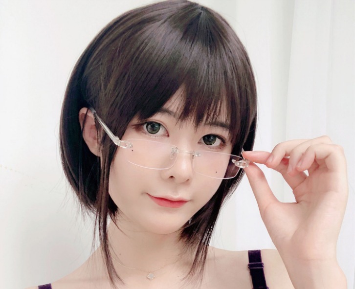 COSPLA爱好者@眼酱大魔王w个人介绍及图片-图集侠