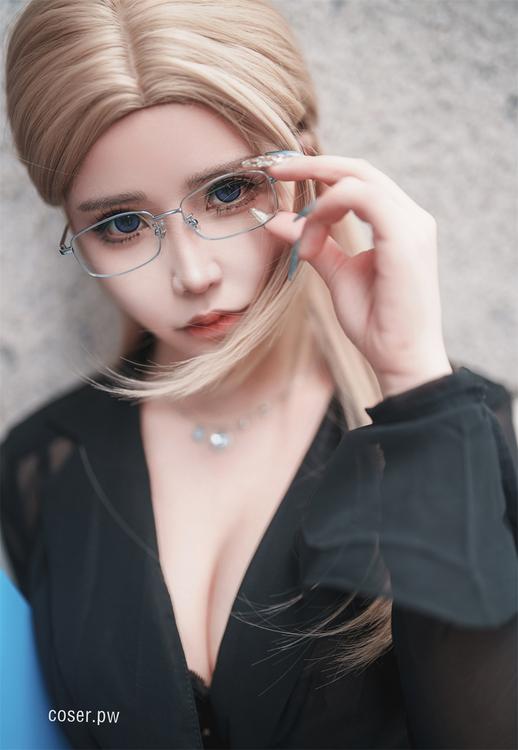 抱走莫子cosplay图集，日系火热各种元素轻松驾驭-图集侠