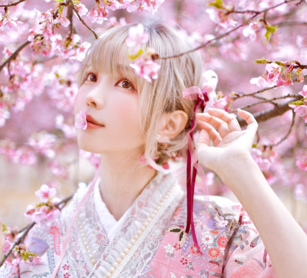 曾担任多国cosplay动漫活动嘉宾的@Elyee子 网友：非你莫属！-图集侠